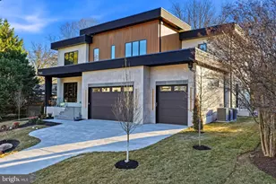 7103 Westbury Rd, McLean, VA 22101 - Photo 1