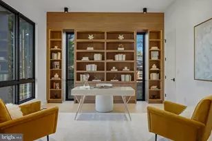 7103 Westbury Rd, McLean, VA 22101 - Photo 9