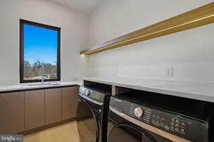 7103 Westbury Rd, McLean, VA 22101 - Photo 63