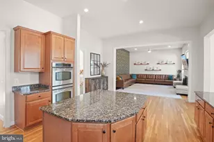 7204 Gray Heights Ct, Alexandria, VA 22315 - Photo 21