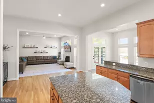 7204 Gray Heights Ct, Alexandria, VA 22315 - Photo 19