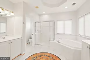 7204 Gray Heights Ct, Alexandria, VA 22315 - Photo 33