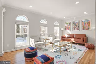 7204 Gray Heights Ct, Alexandria, VA 22315 - Photo 9