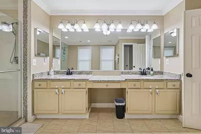 8514 Oak Chase Circle, Fairfax Station, VA 22039 - Photo 25