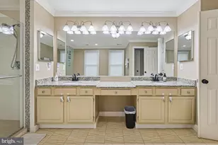 8514 Oak Chase Cir, Fairfax Station, VA 22039 - Photo 25