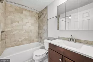 1669 Poplar Grove Dr, Reston, VA 20194 - Photo 21