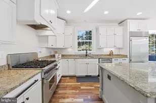 2905 Hibbard St, Oakton, VA 22124 - Photo 19