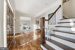 2905 Hibbard St, Oakton, VA 22124 - Photo 7