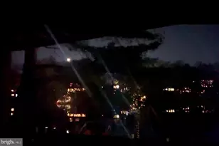 11292 Harbor Ct, Reston, VA 20191 - Photo 7