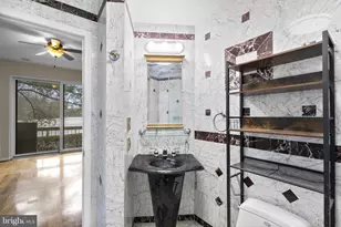 11292 Harbor Ct, Reston, VA 20191 - Photo 33