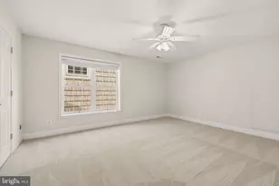 8909 Yellow Daisy Pl, Lorton, VA 22079 - Photo 25