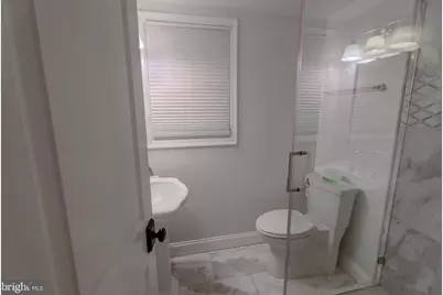 308 Old Courthouse Road NE, Vienna, VA 22180 - Photo 17