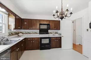 12466 Henderson Rd, Clifton, VA 20124 - Photo 11