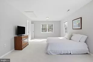 6804 Jeremiah Ct, Fairfax Station, VA 22039 - Photo 37