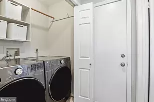 6804 Jeremiah Ct, Fairfax Station, VA 22039 - Photo 27