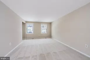 5708 Harrison House Ct, Centreville, VA 20120 - Photo 21