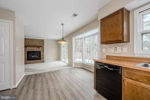 5708 Harrison House Ct, Centreville, VA 20120 - Photo 13