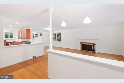 7423 Exmore Street, Springfield, VA 22150 - Photo 5