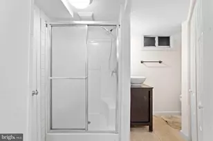 7423 Exmore St, Springfield, VA 22150 - Photo 33