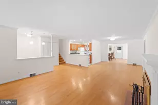 7423 Exmore St, Springfield, VA 22150 - Photo 11