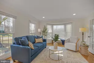 14514 Flag Staff Ct, Centreville, VA 20121 - Photo 11