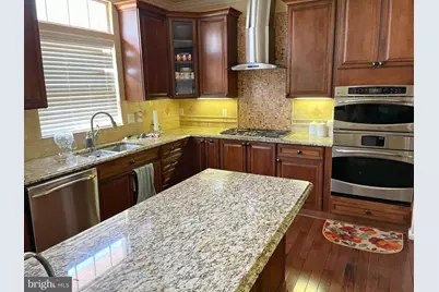 9908 E Hill Drive, Lorton, VA 22079 - Photo 5