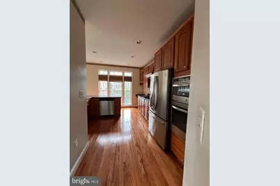 [Address not provided], Oakton, VA 22124 - Photo 9