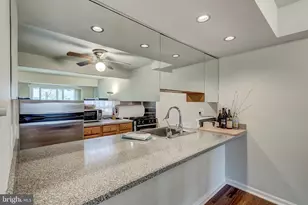 14431 St Germain Dr, Centreville, VA 20121 - Photo 15