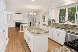 7917 Donegal Ln, Springfield, VA 22153 - Photo 11