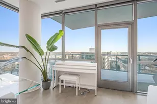 7887 Jones Branch Dr, McLean, VA 22102 - Photo 11