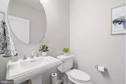 8940 Silvan Woods Court, Fairfax, VA 22031 - Photo 7
