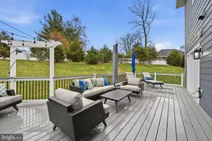 8940 Silvan Woods Ct, Fairfax, VA 22031 - Photo 51