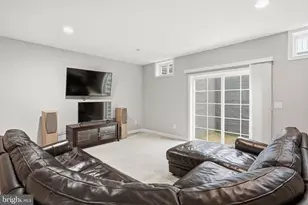 8940 Silvan Woods Ct, Fairfax, VA 22031 - Photo 43