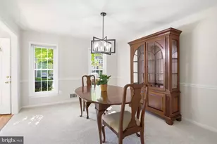 6322 Glenbard Rd, Burke, VA 22015 - Photo 5