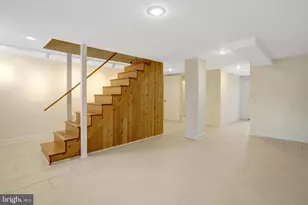 6070 Wooten Dr, Falls Church, VA 22044 - Photo 21