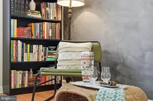 8231 Kings Charter Ln, Springfield, VA 22152 - Photo 23