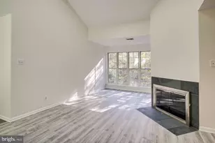 3803 Green Ridge Ct, Fairfax, VA 22033 - Photo 3