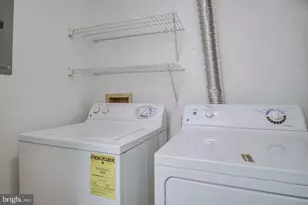 3803 Green Ridge Ct, Fairfax, VA 22033 - Photo 13