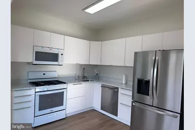 13390 Cleeve Hill Court, Herndon, VA 20171 - Photo 9