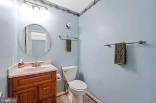 11820 Wayland St, Oakton, VA 22124 - Photo 27