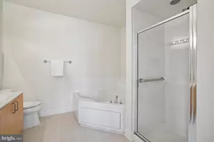 1851 Stratford Park Pl, Reston, VA 20190 - Photo 17