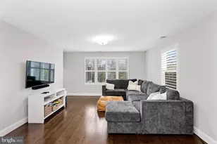 7226 Tod St, Falls Church, VA 22046 - Photo 15