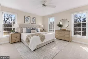 15470 Meherrin Dr, Centreville, VA 20120 - Photo 9