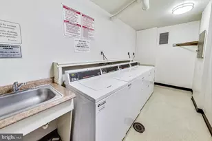 3245 Rio Dr, Falls Church, VA 22041 - Photo 33