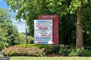 12426 Casbeer Dr, Fairfax, VA 22033 - Photo 59