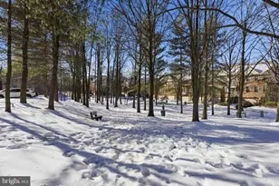 12426 Casbeer Dr, Fairfax, VA 22033 - Photo 57
