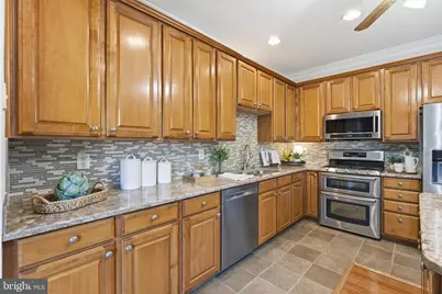 12426 Casbeer Drive, Fairfax, VA 22033 - Photo 23