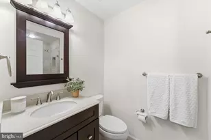 12426 Casbeer Dr, Fairfax, VA 22033 - Photo 51