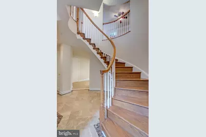 7754 Legere Court #28, McLean, VA 22102 - Photo 3