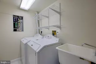 7754 Legere Ct, McLean, VA 22102 - Photo 7